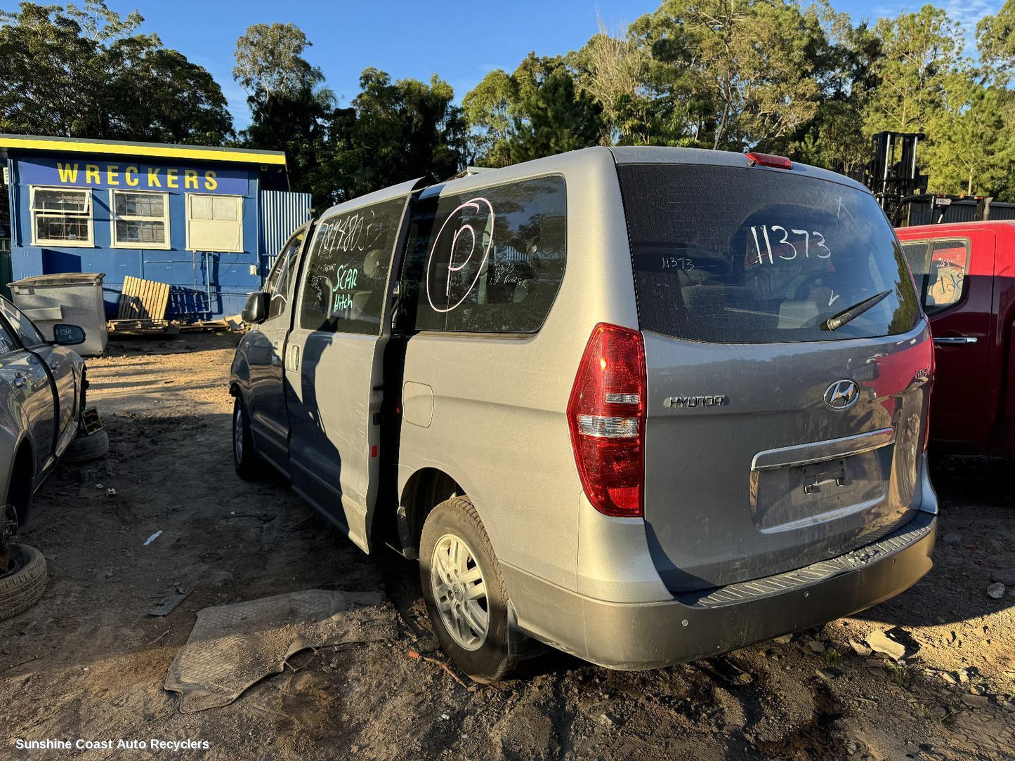 2016 Hyundai Iload/imax Left Taillight