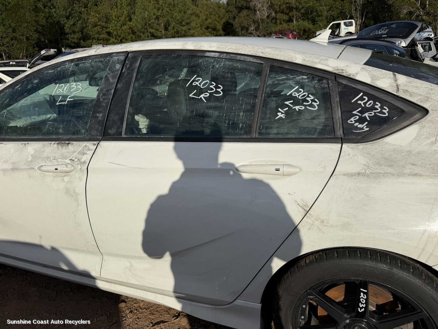 2017-2020 Holden Commodore Left Rear Door Sliding