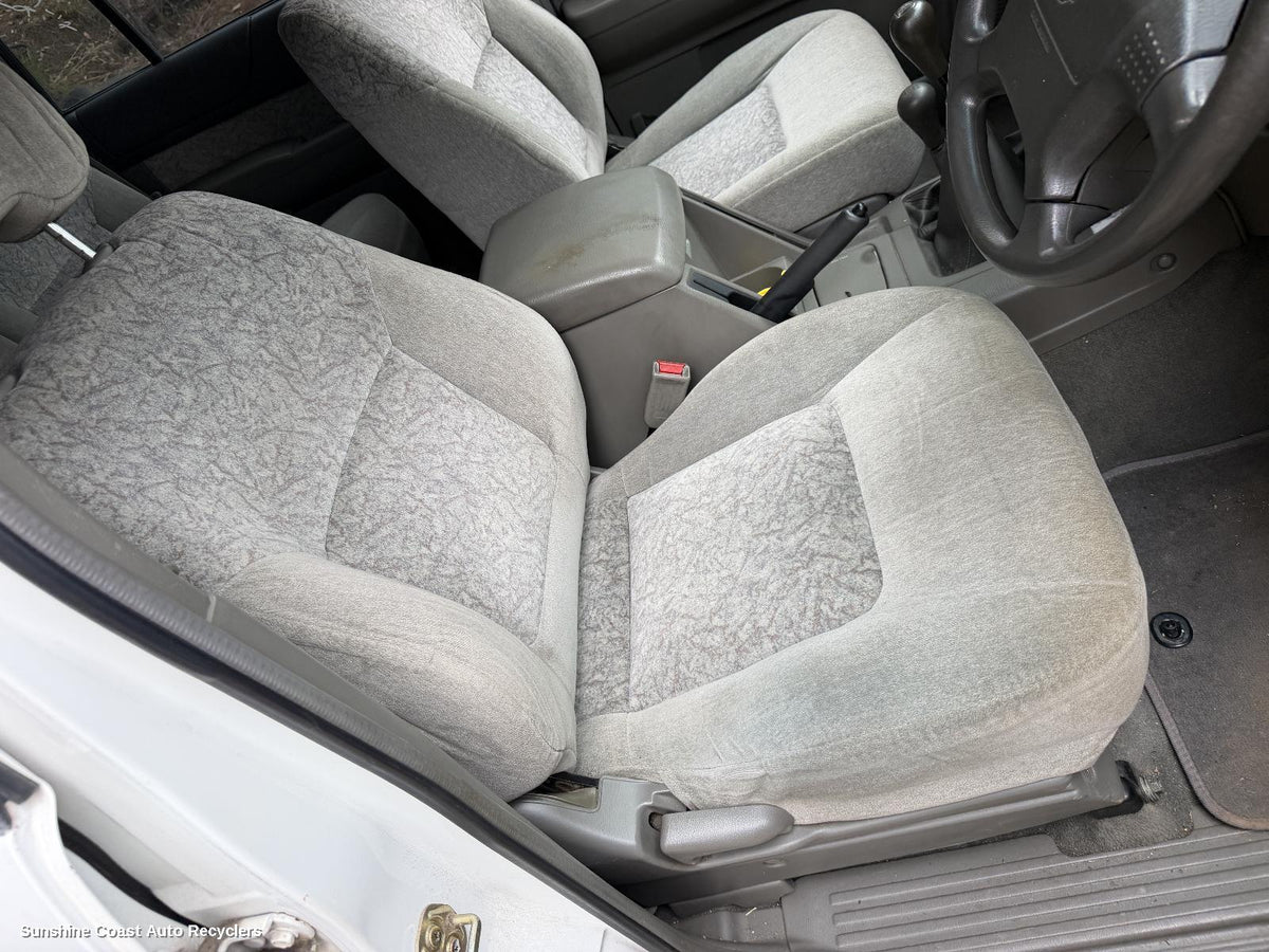 1997-2001 Nissan Patrol Front Seat