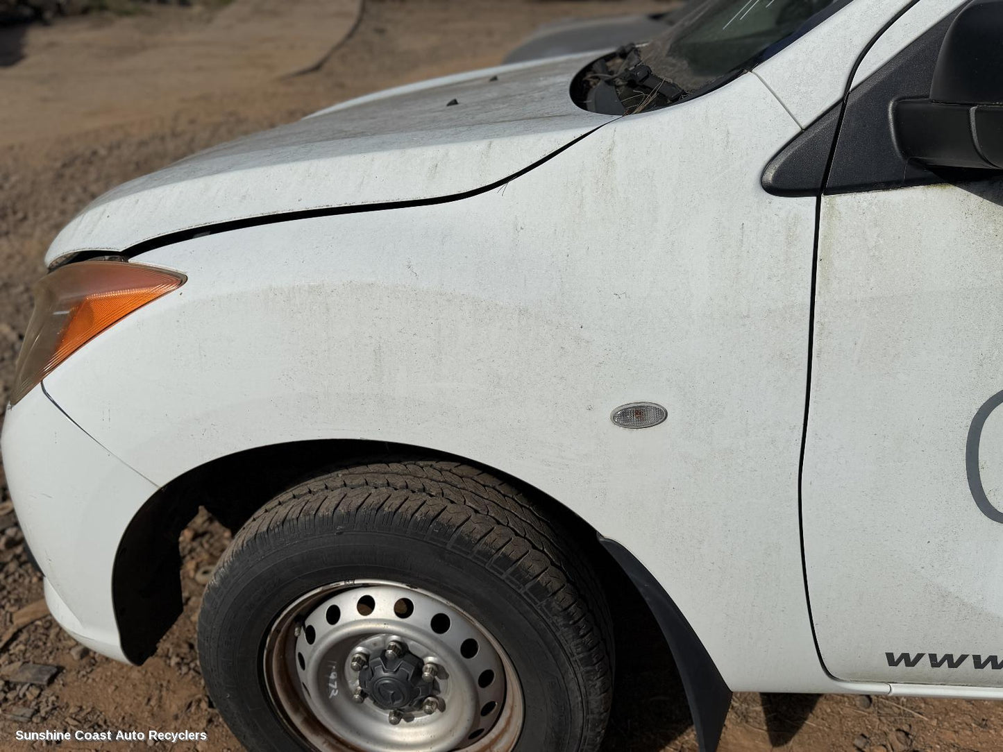 2011-2020 Mazda Bt50 Left Guard