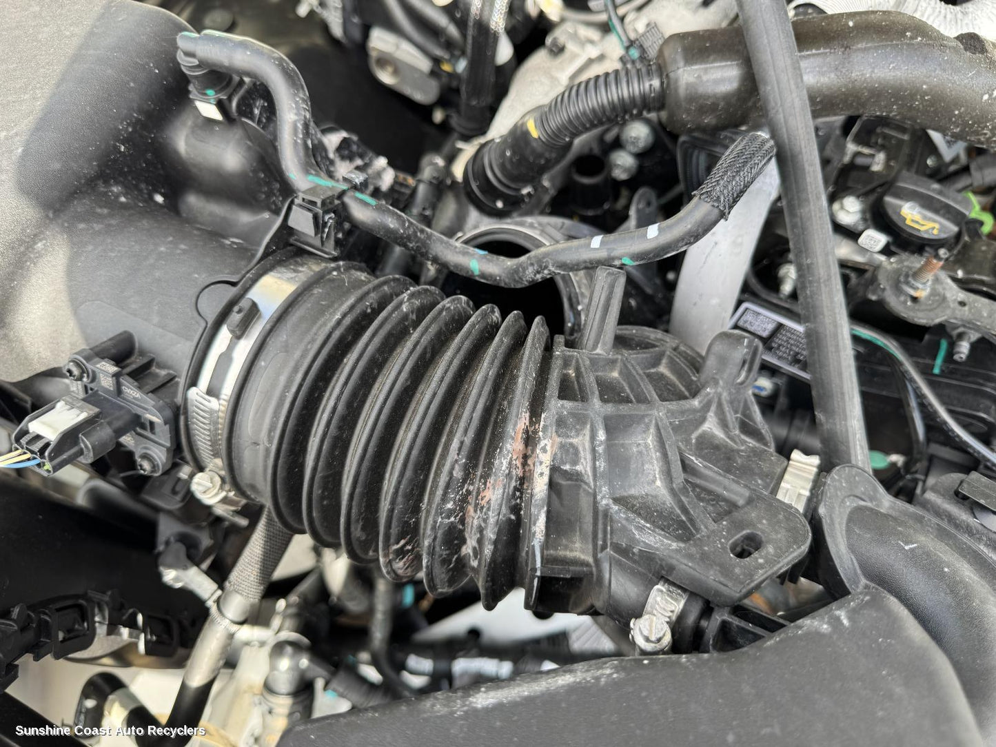 2024 Ford Everest Air Cleaner Duct Hos