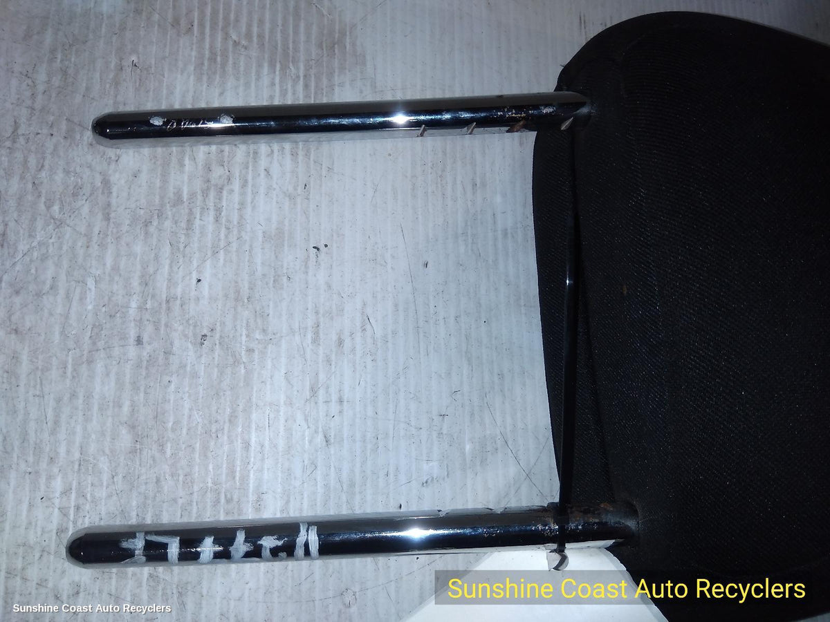 2014-2019 Jeep Cherokee Headrest