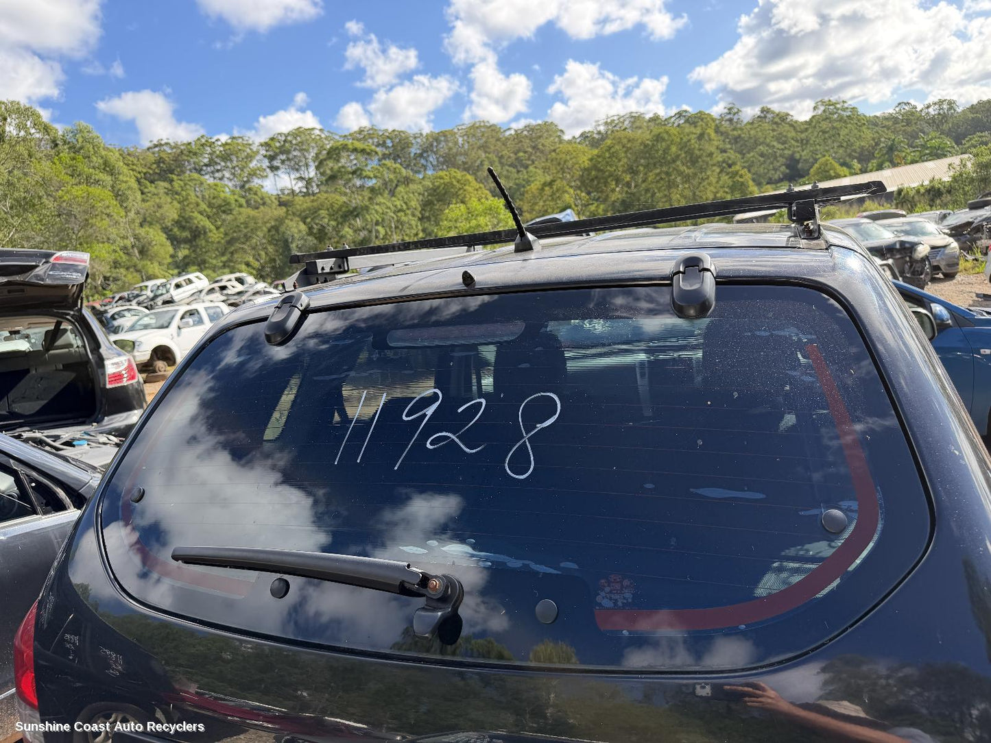 2004-2010 Hyundai Tucson Rear Tailgate Glass