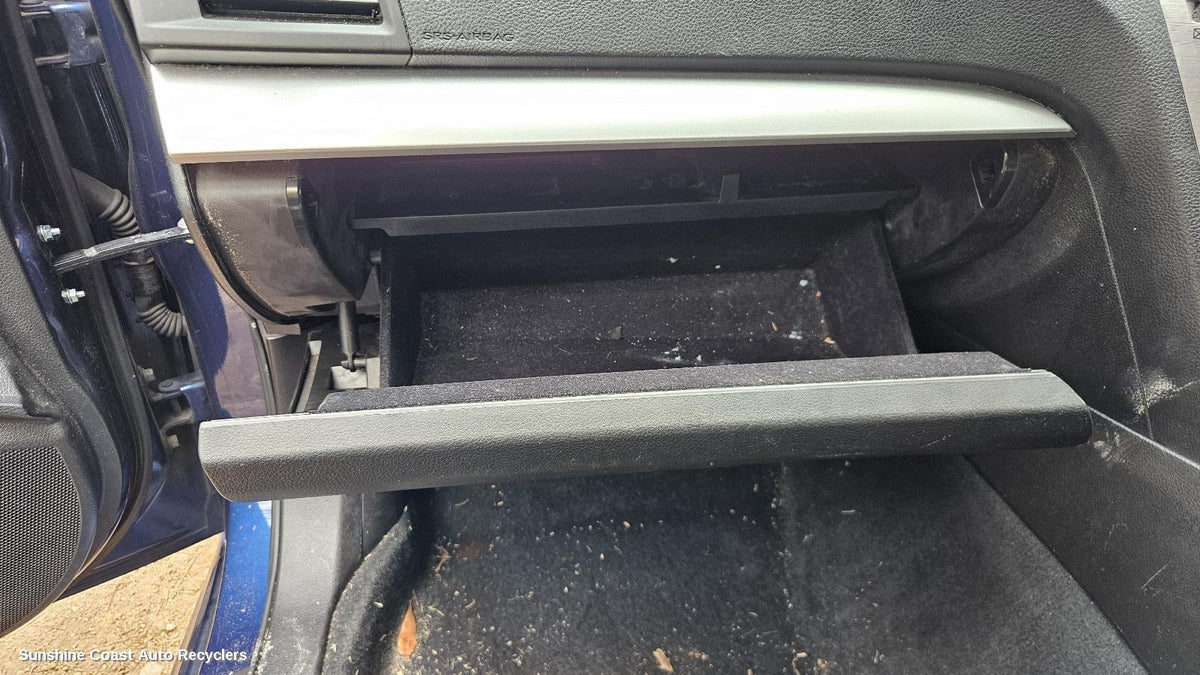 2009-2014 Subaru Liberty Glove Box