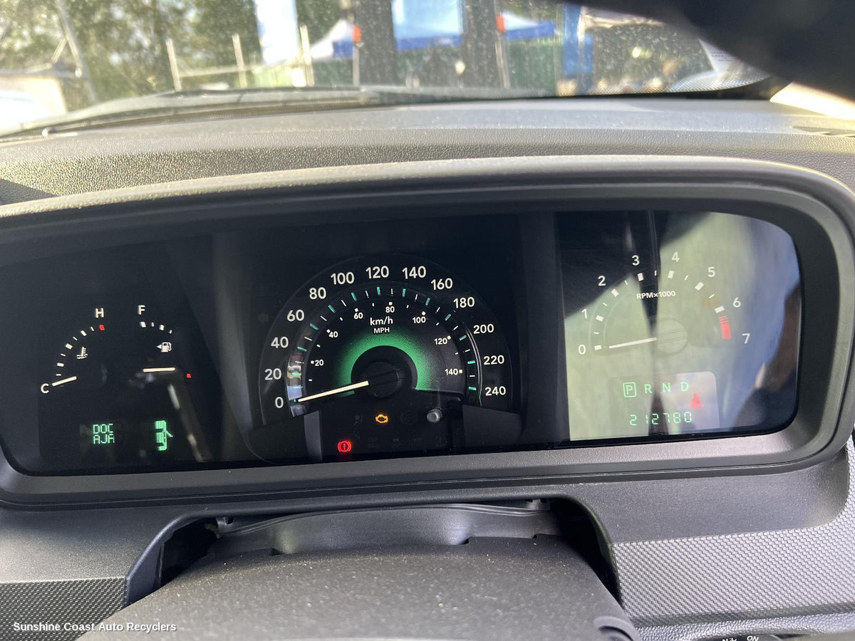 2008-2011 Dodge Journey Instrument Cluster