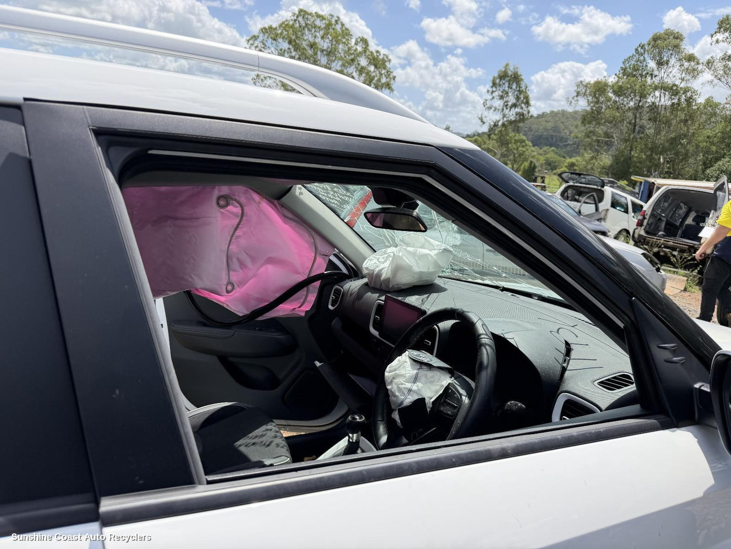 2019-2026 Hyundai Venue Right Front Door Window