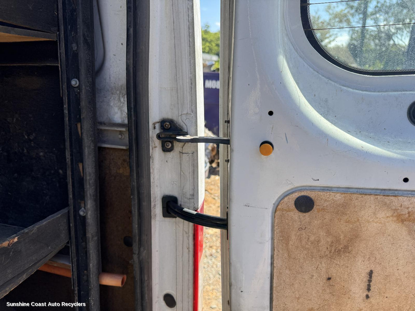 2006 Ford Transit Hatch Strut