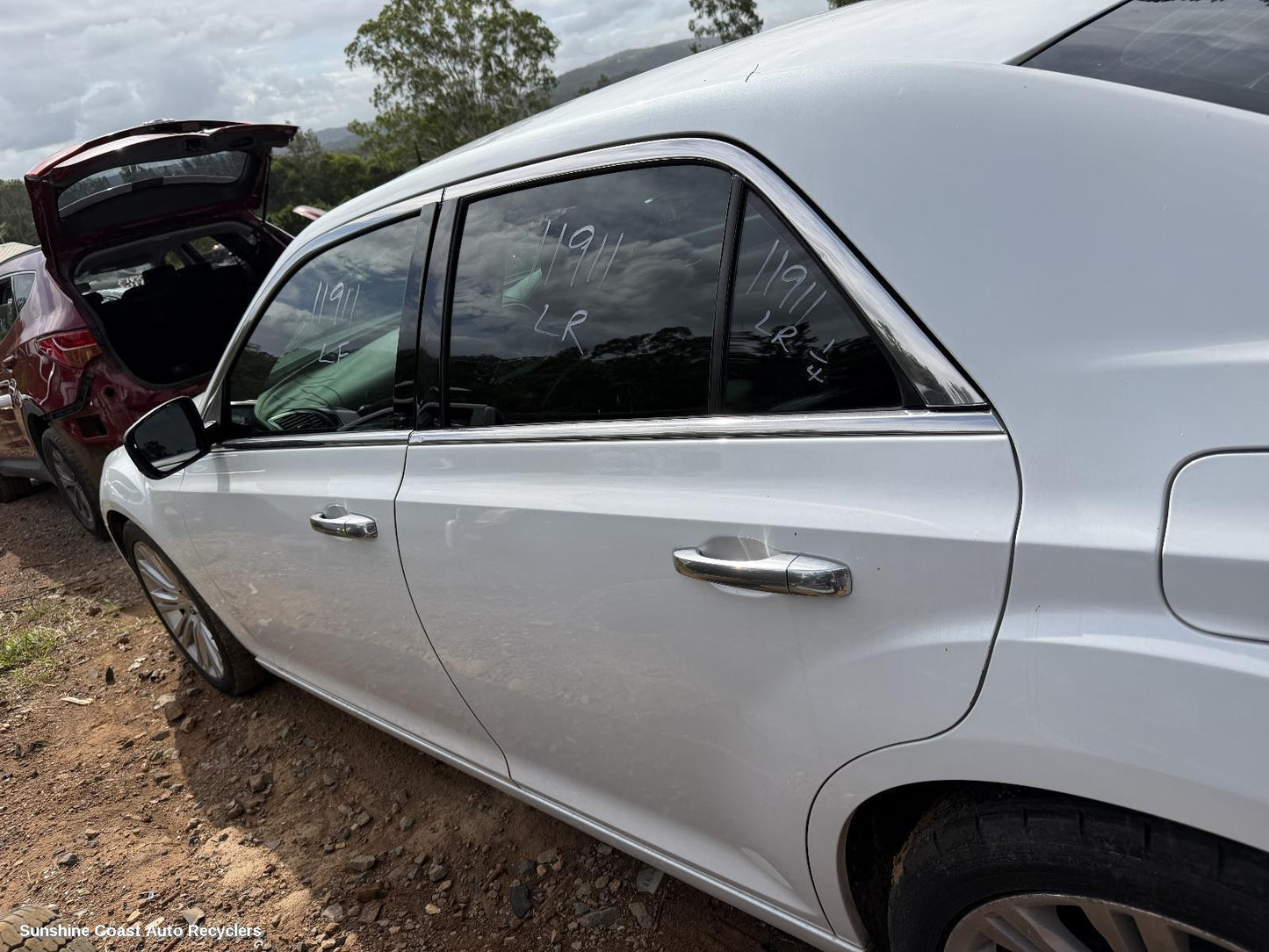 2012 Chrysler 300c Left Rear 1 4 Door Glass