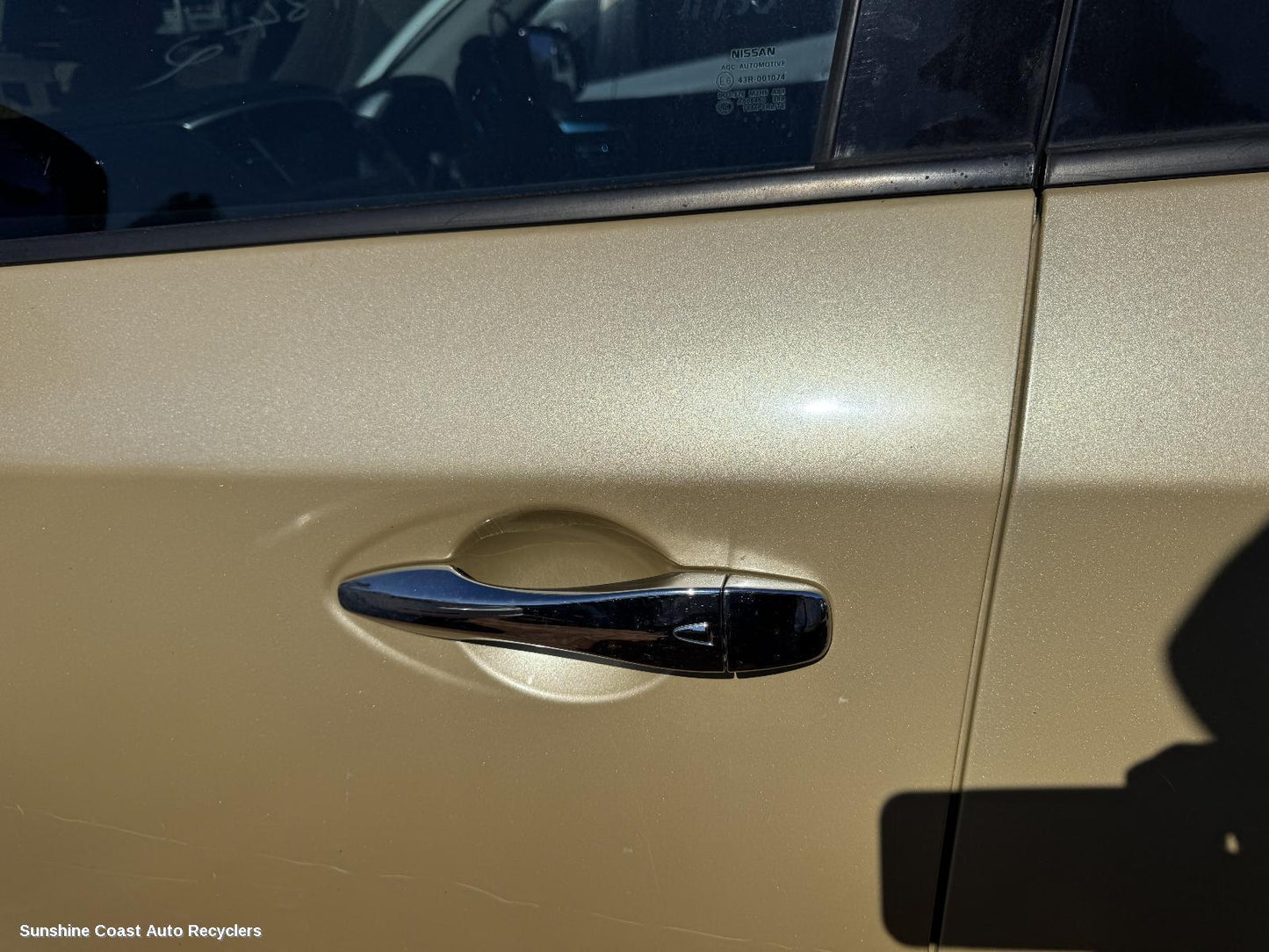 2014 Nissan Pathfinder Door Handle