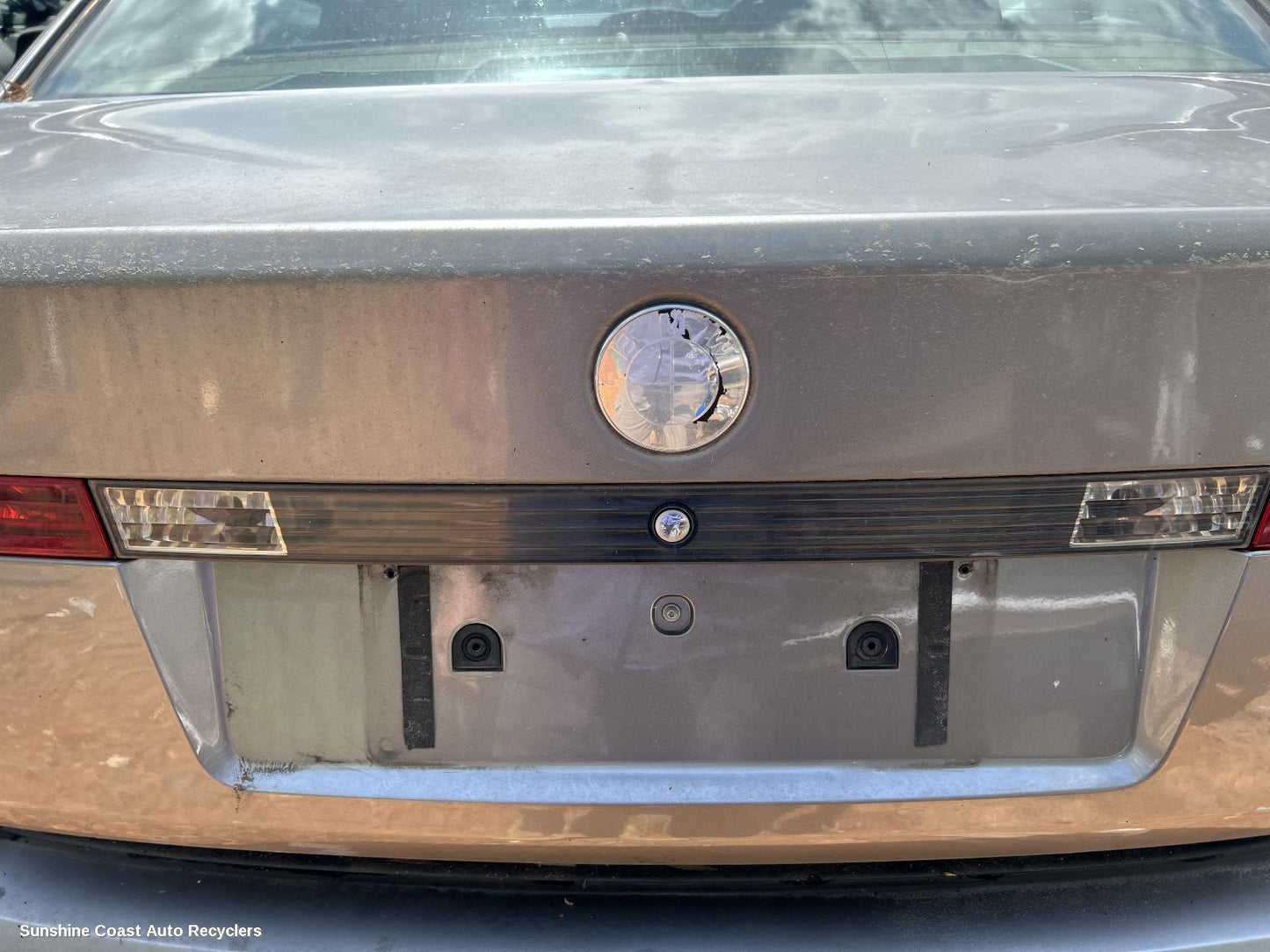 2003 Bmw 7 Series Rear Garnish