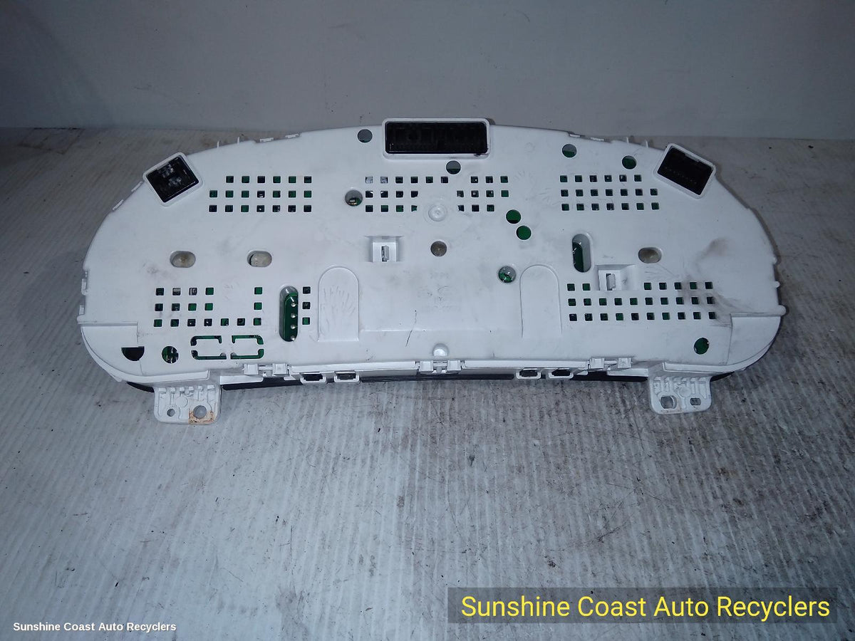 2009-2012 Hyundai Santa Fe Instrument Cluster