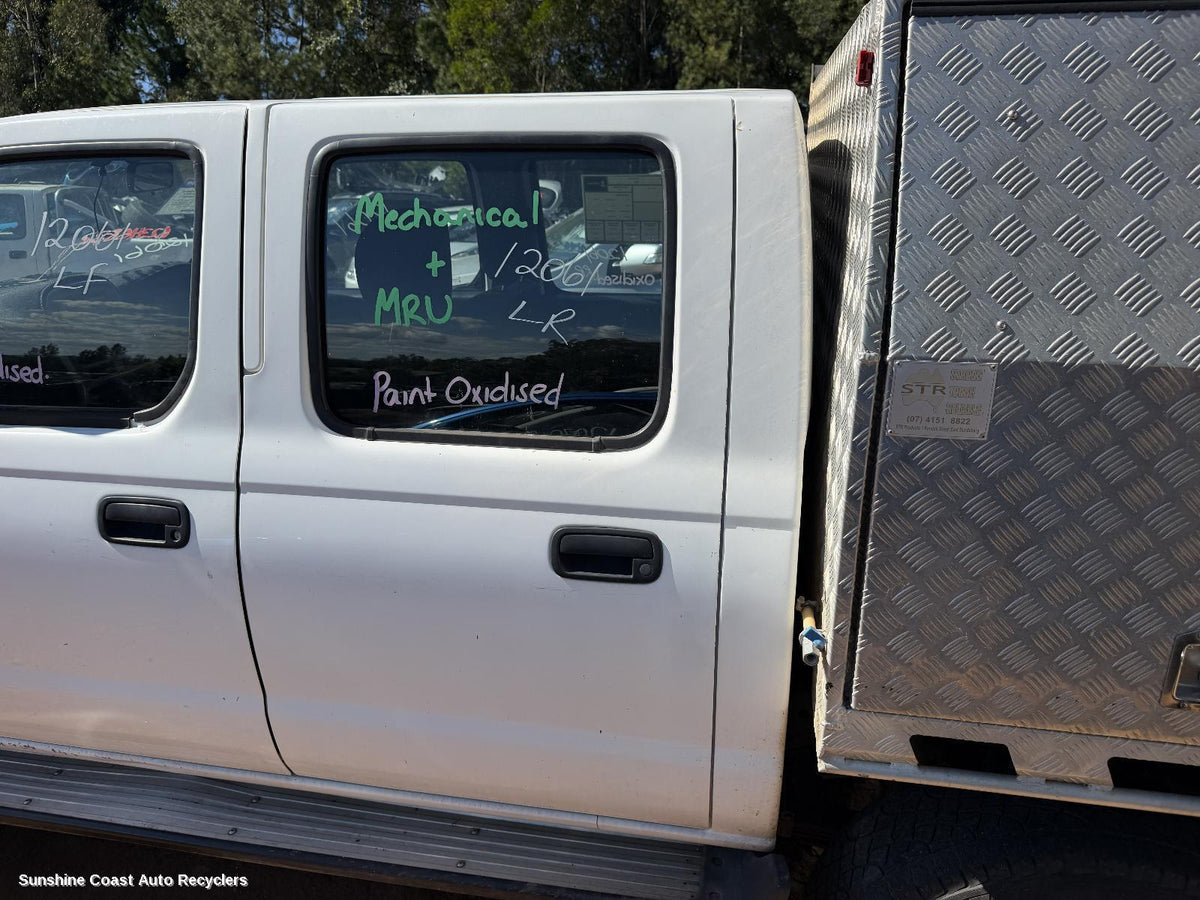 2008-2015 Nissan Navara Left Rear Door Window