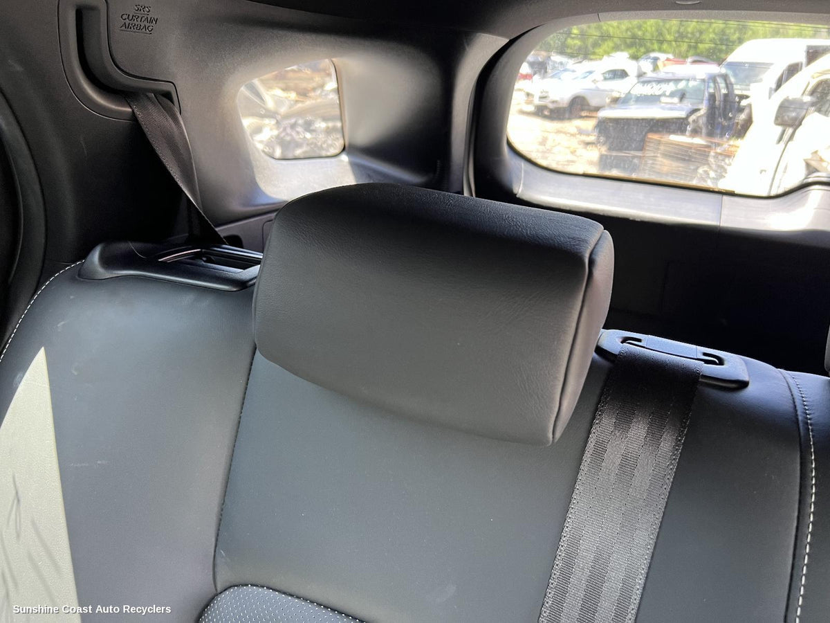 2011-2022 Lexus Ct200h Headrest