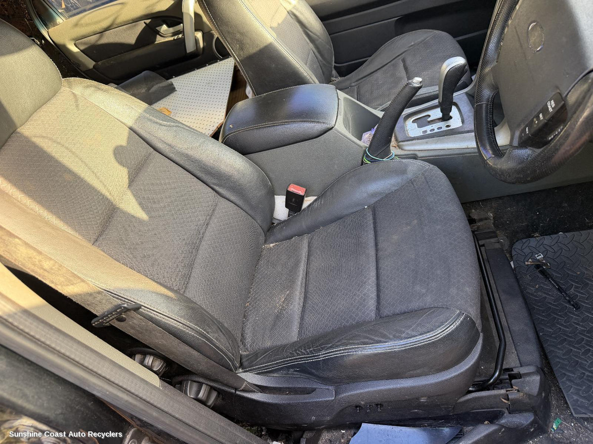 2004-2016 Ford Territory Seatbelt Stalk
