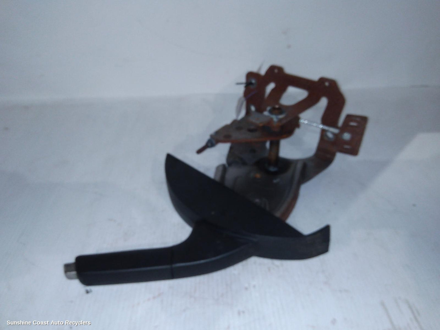 2010 Nissan Dualis Handbrake Lever