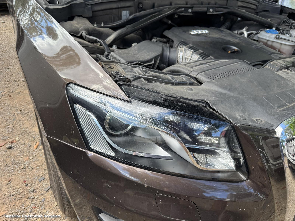 2008-2012 Audi Q5 Right Headlamp