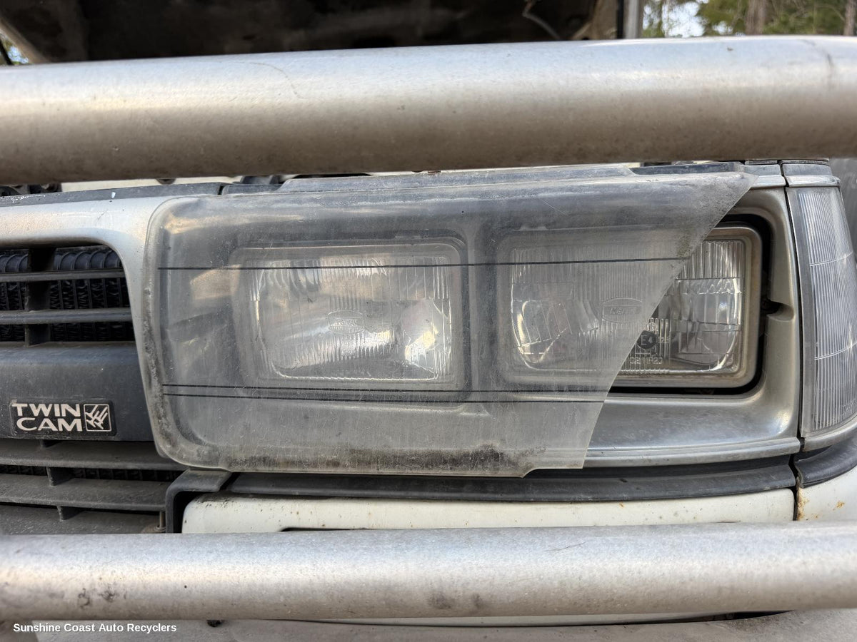 1990-1998 Toyota Landcruiser Left Headlamp