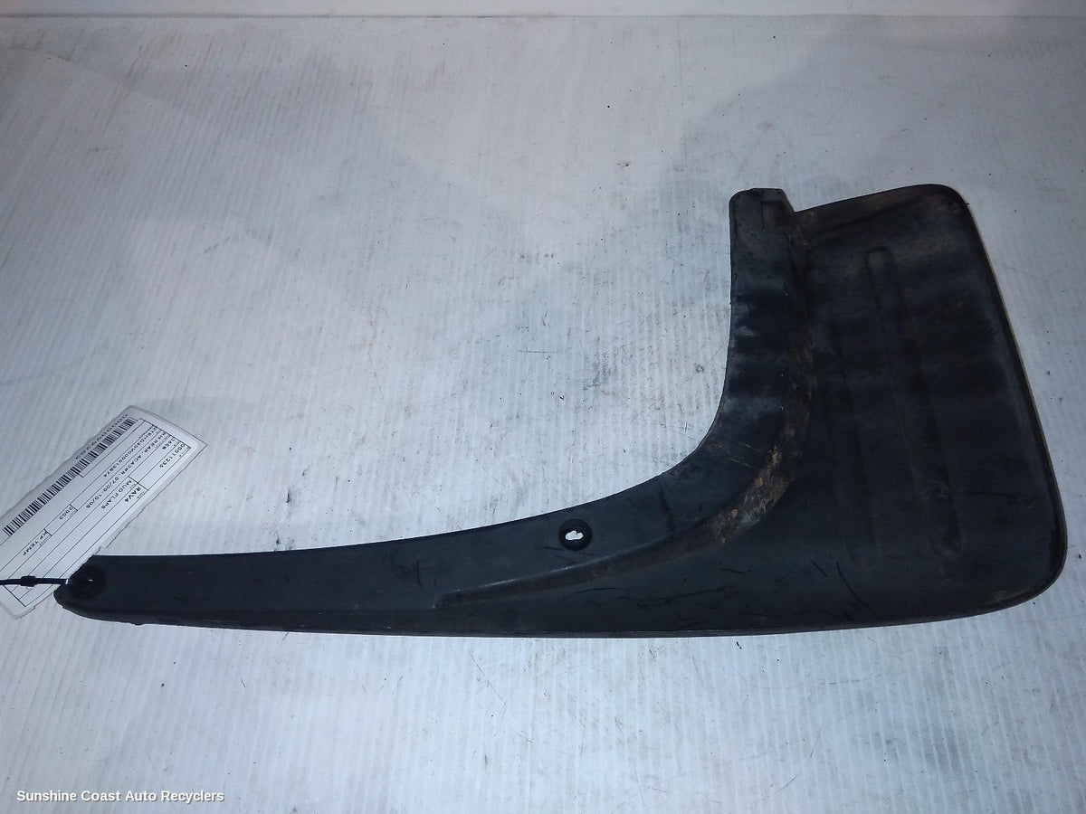 2000-2005 Toyota Rav4 Mud Flaps