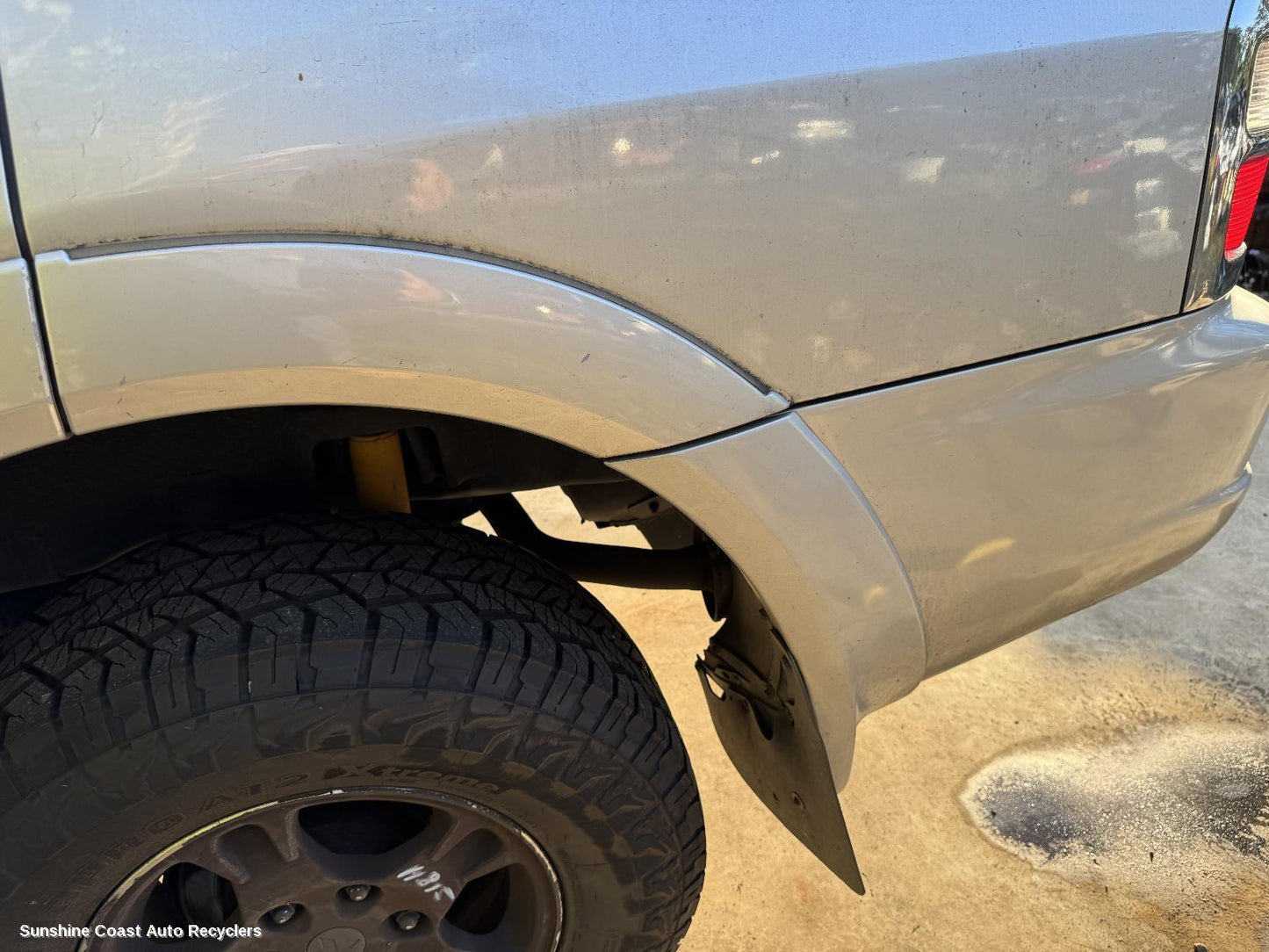 2000-2002 Mitsubishi Pajero Wheel Arch Flare