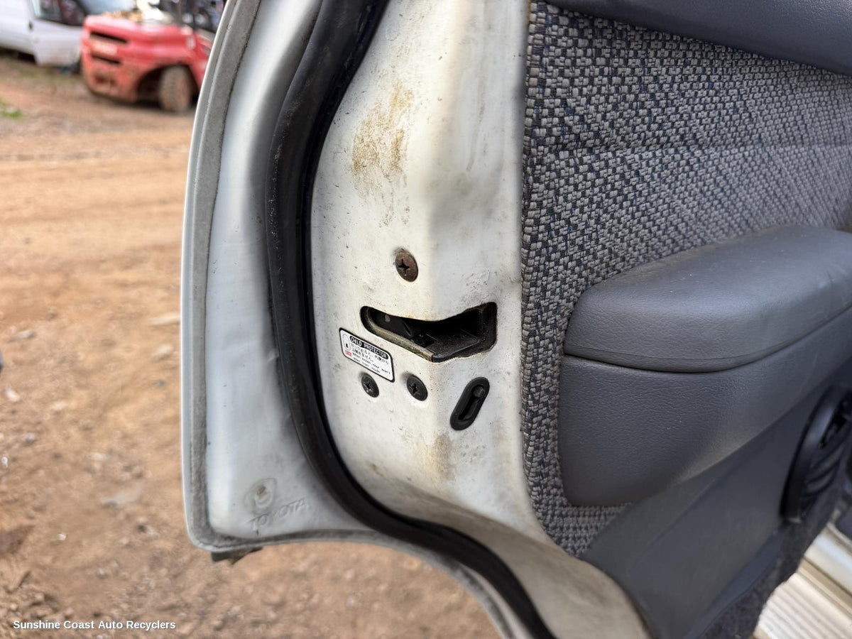 1990-1998 Toyota Landcruiser Door Boot Gate Lock