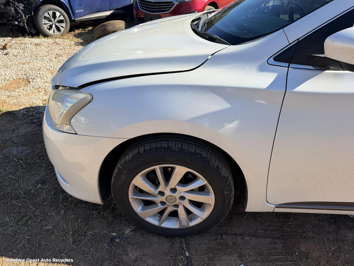 2012-2017 Nissan Pulsar Left Guard