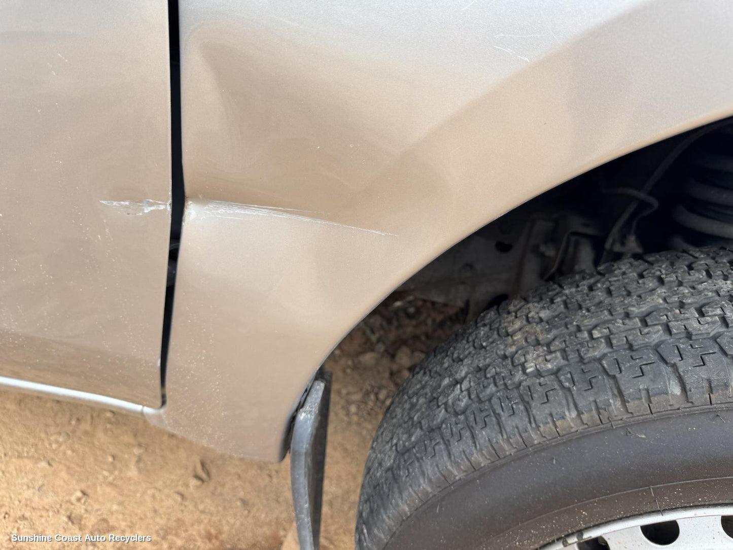 2016 Mitsubishi Triton Right Guard