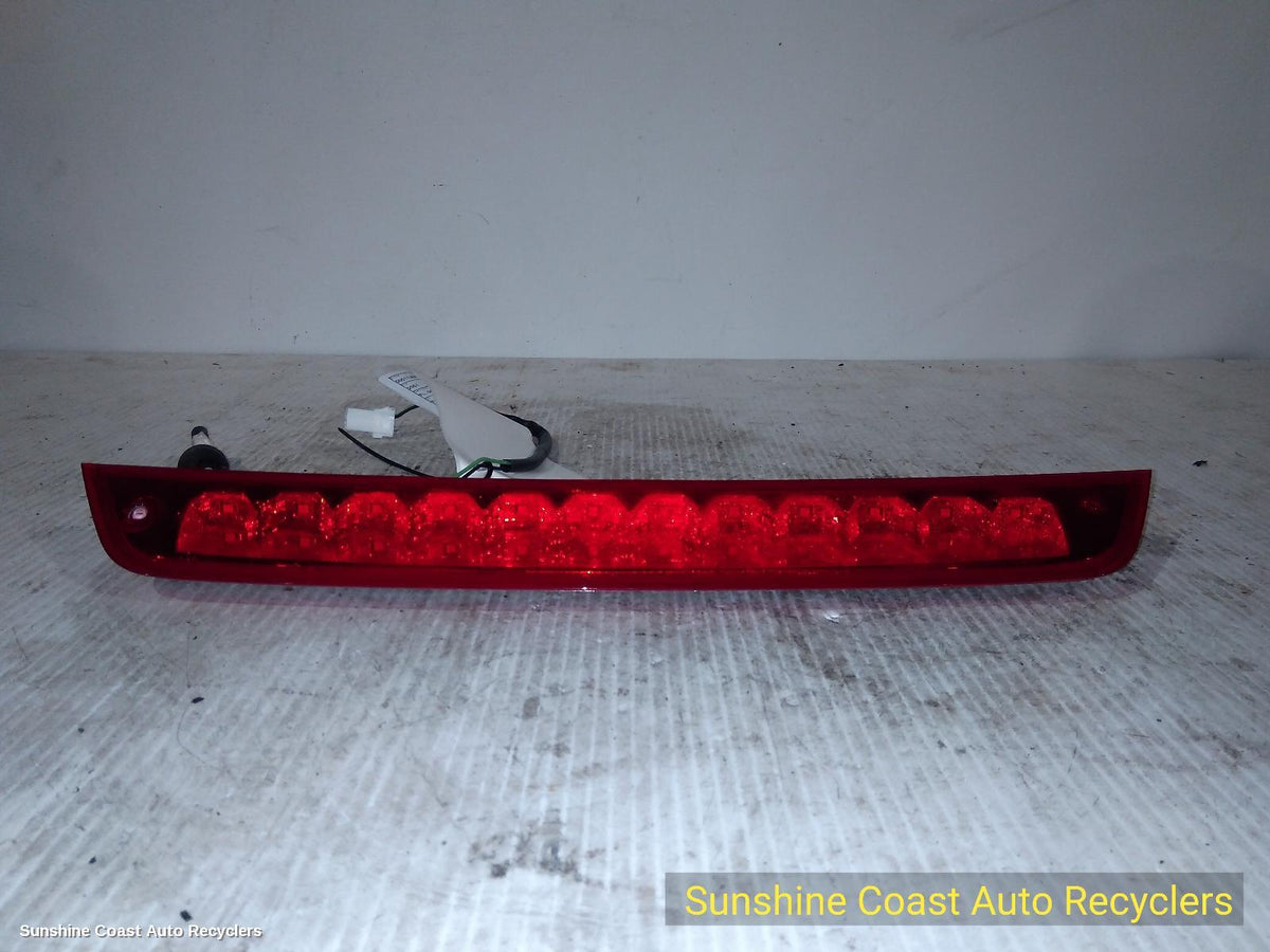 2015-2021 Hyundai Tucson High Level Stoplight