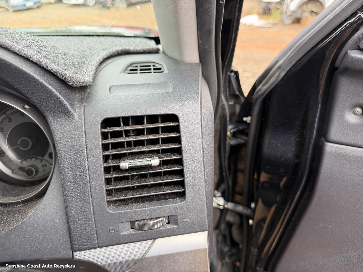 2006-2014 Mitsubishi Pajero Misc