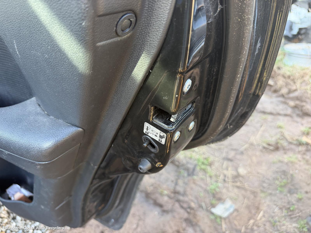 2005-2010 Kia Sportage Door Boot Gate Lock