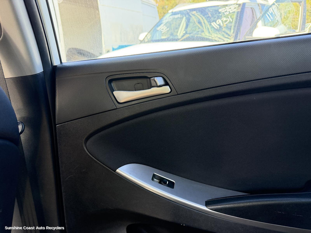 2013-2019 Hyundai Accent Pwr Dr Wind Switch