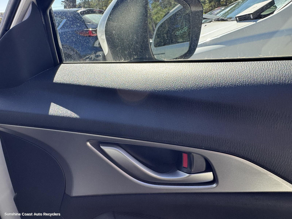 2015-2025 Mazda Cx3 Door Handle