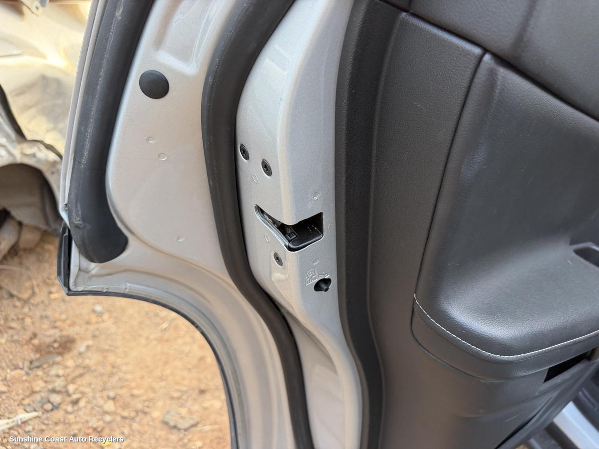 2018-2020 Holden Acadia Door Boot Gate Lock