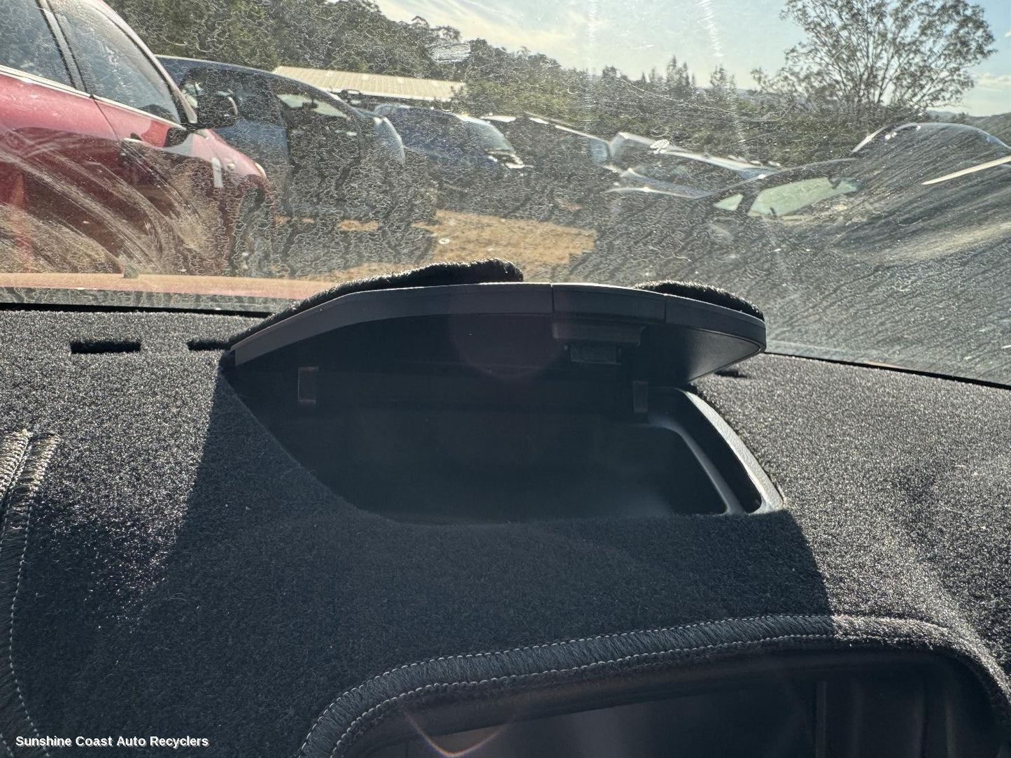 2014 Holden Cruze Glove Box