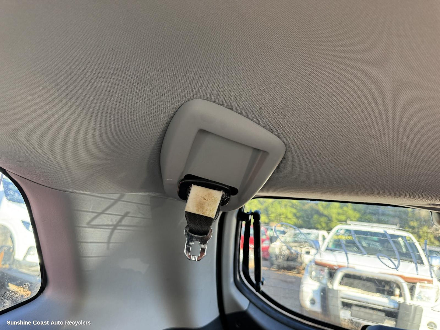 2009 Hyundai Tucson Seatbelt Stalk