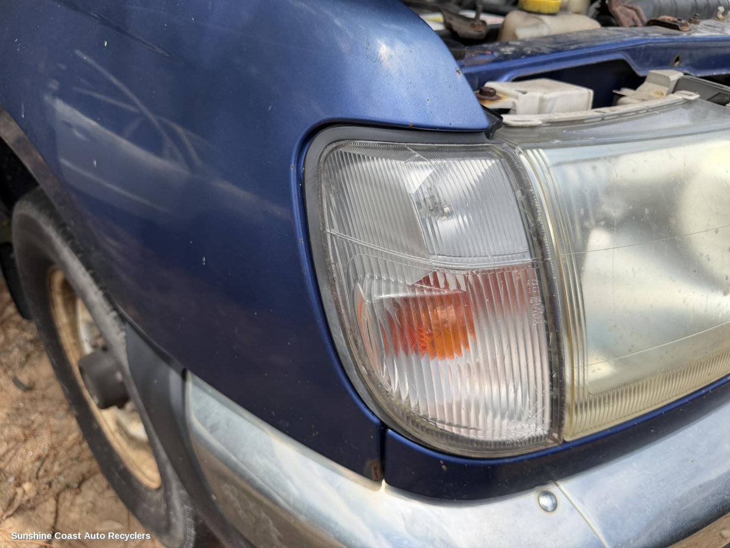 2001 Nissan Navara Right Indicator Fog Side