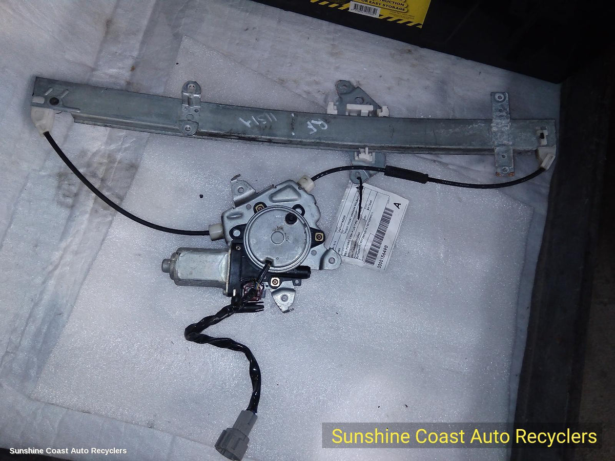 1995-2005 Nissan Pathfinder Right Front Window Reg Motor