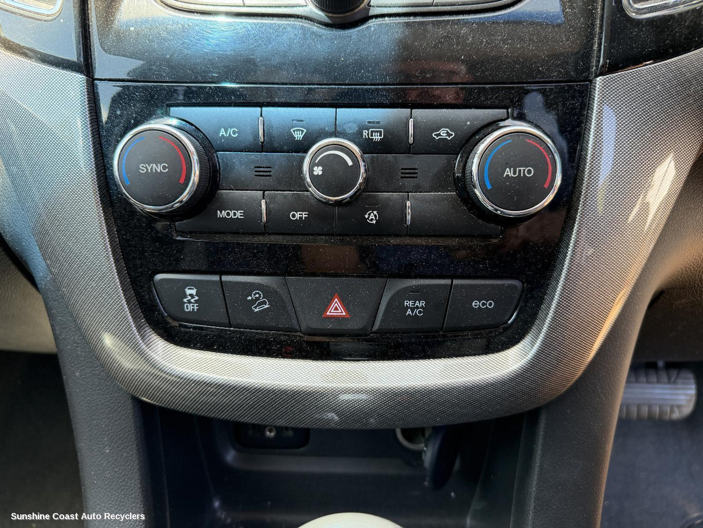 2017 Holden Captiva Heater Ac Controls