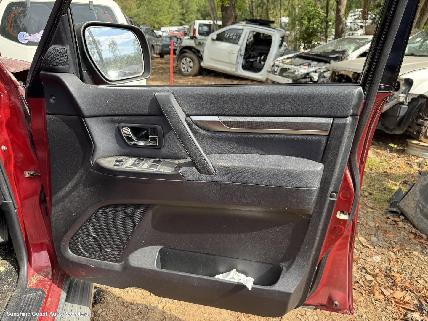 2009 Mitsubishi Pajero Door Trim