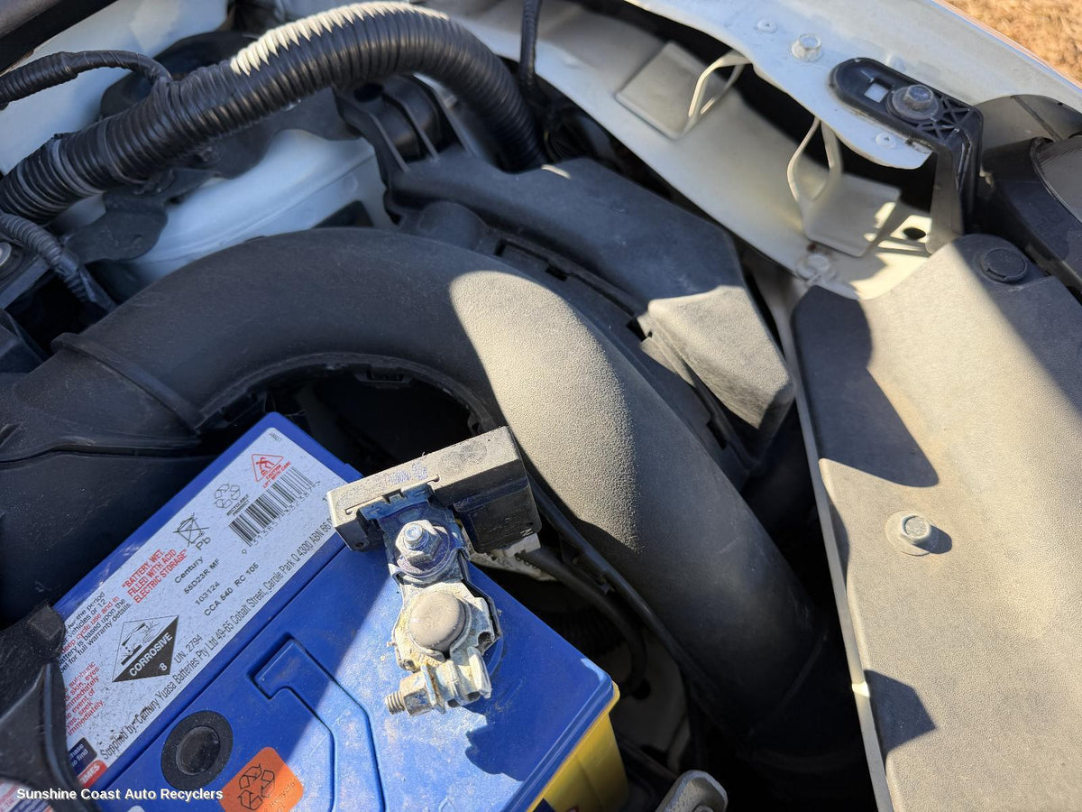 2012-2017 Nissan Pulsar Air Cleaner Duct Hos