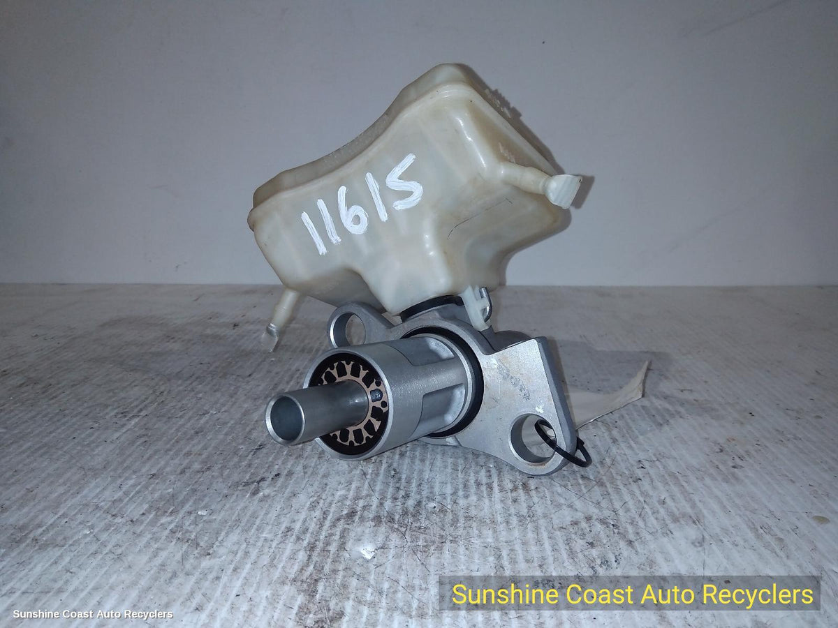 2008-2017 Audi Q5 Master Cylinder