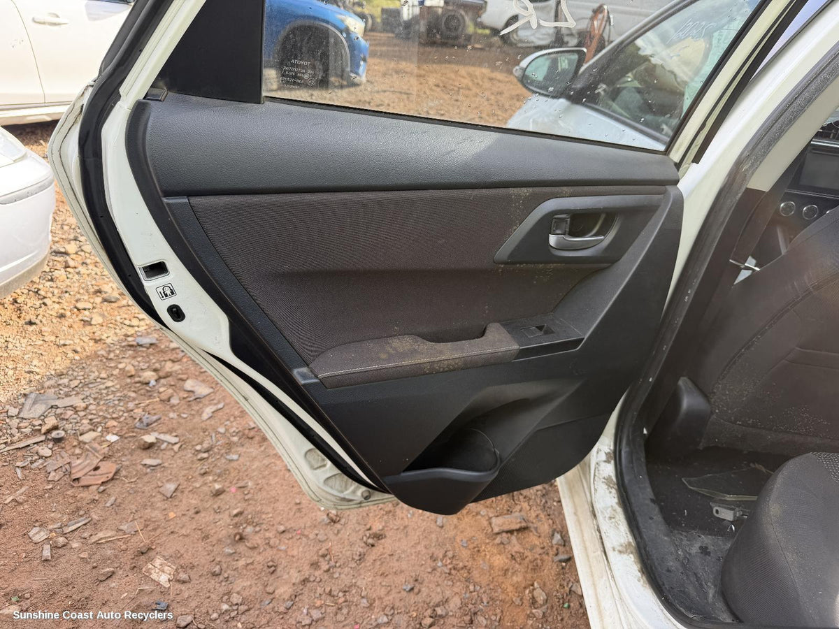 2015-2018 Toyota Corolla Door Handle