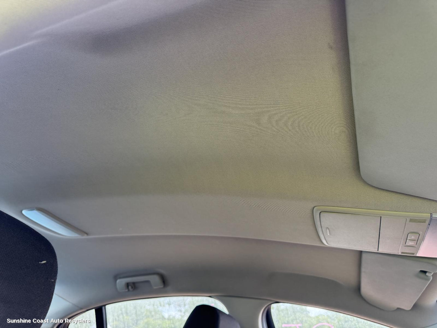 2006-2013 Holden Commodore Hoodlining
