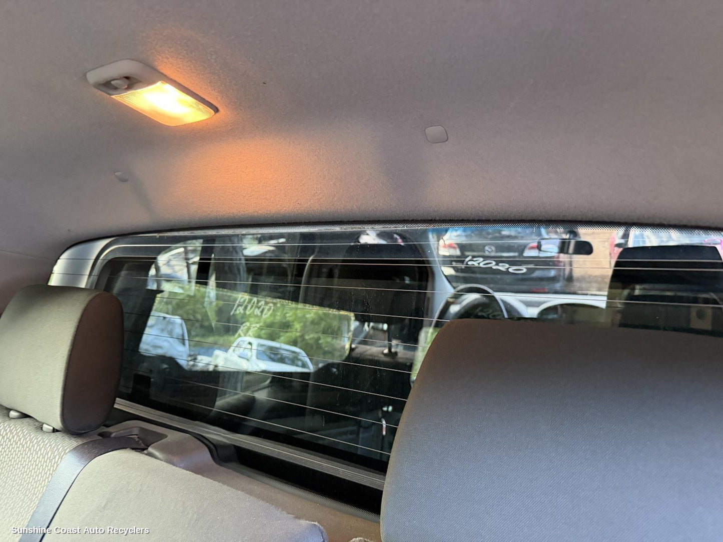 2005-2015 Nissan Navara Rear Tailgate Glass