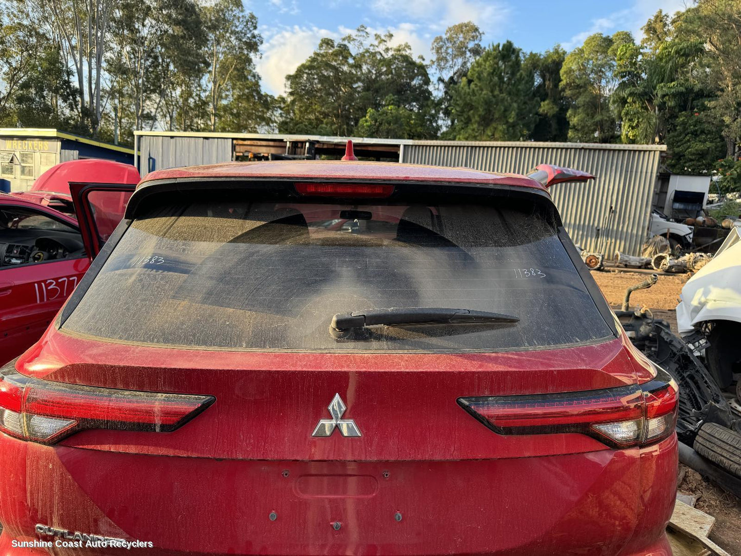 2021 Mitsubishi Outlander High Level Stoplight