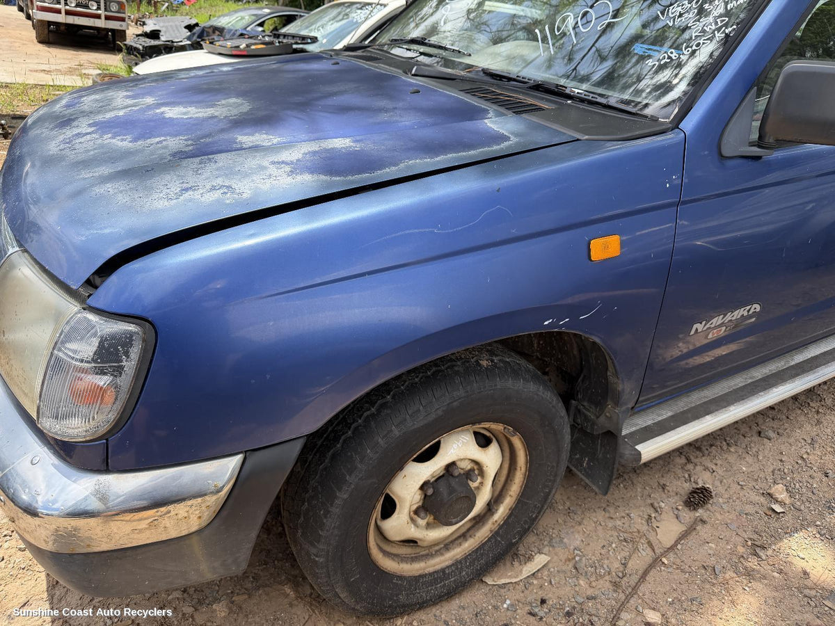 1997-2001 Nissan Navara Left Guard