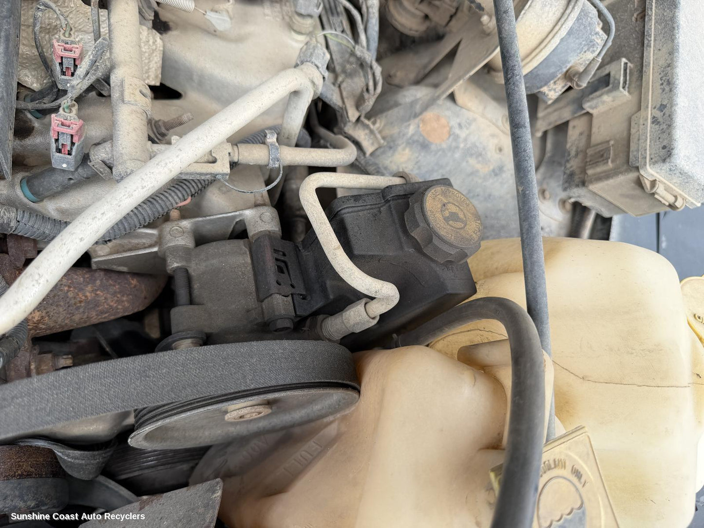 2003 Jeep Wrangler P S Reservoir