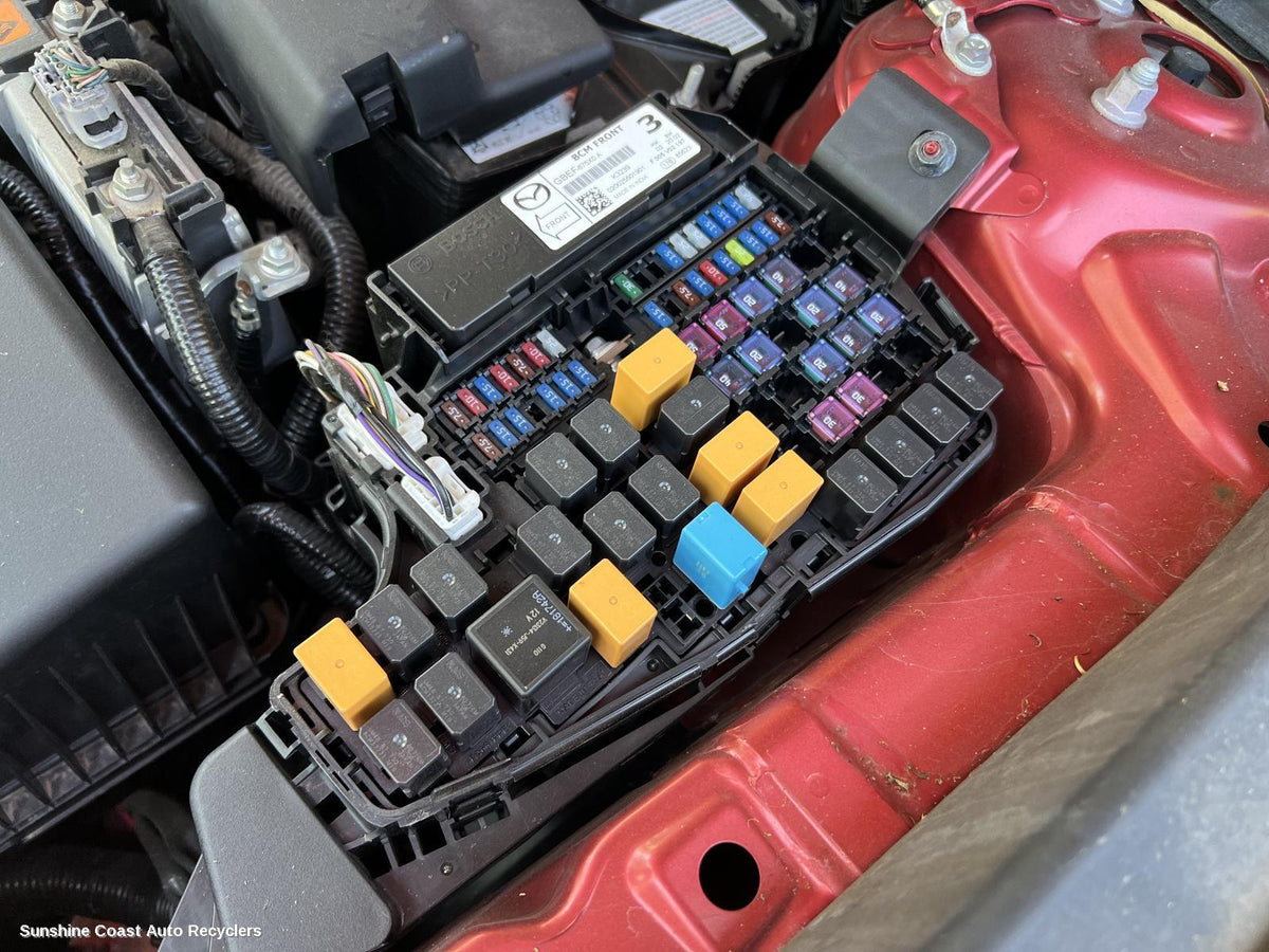 2016-2023 Mazda Cx9 Fuse Box