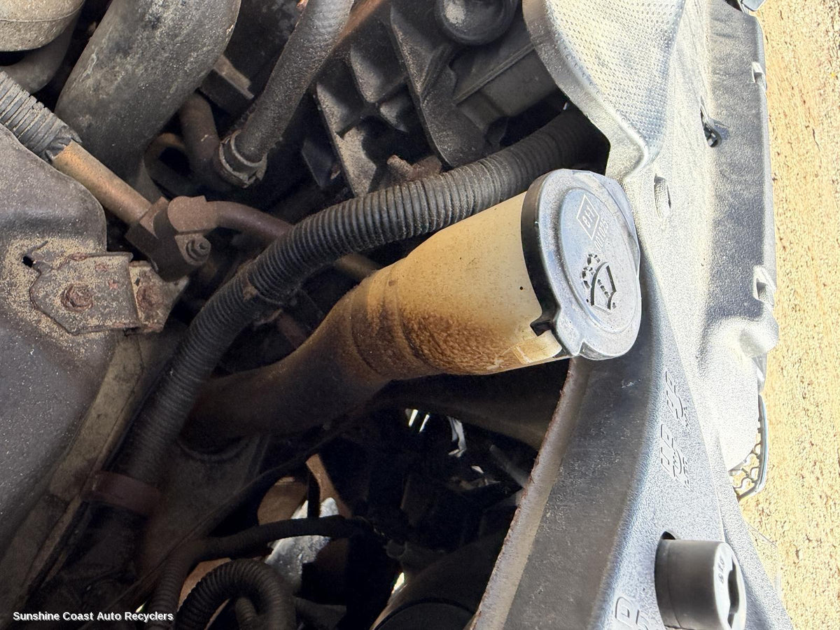 2009-2023 Toyota Prado Washer Bottle