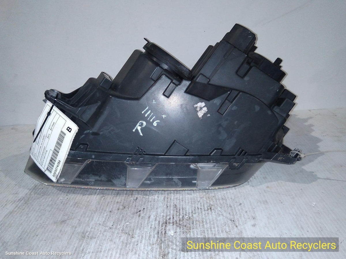 2010-2022 Volkswagen Amarok Right Headlamp