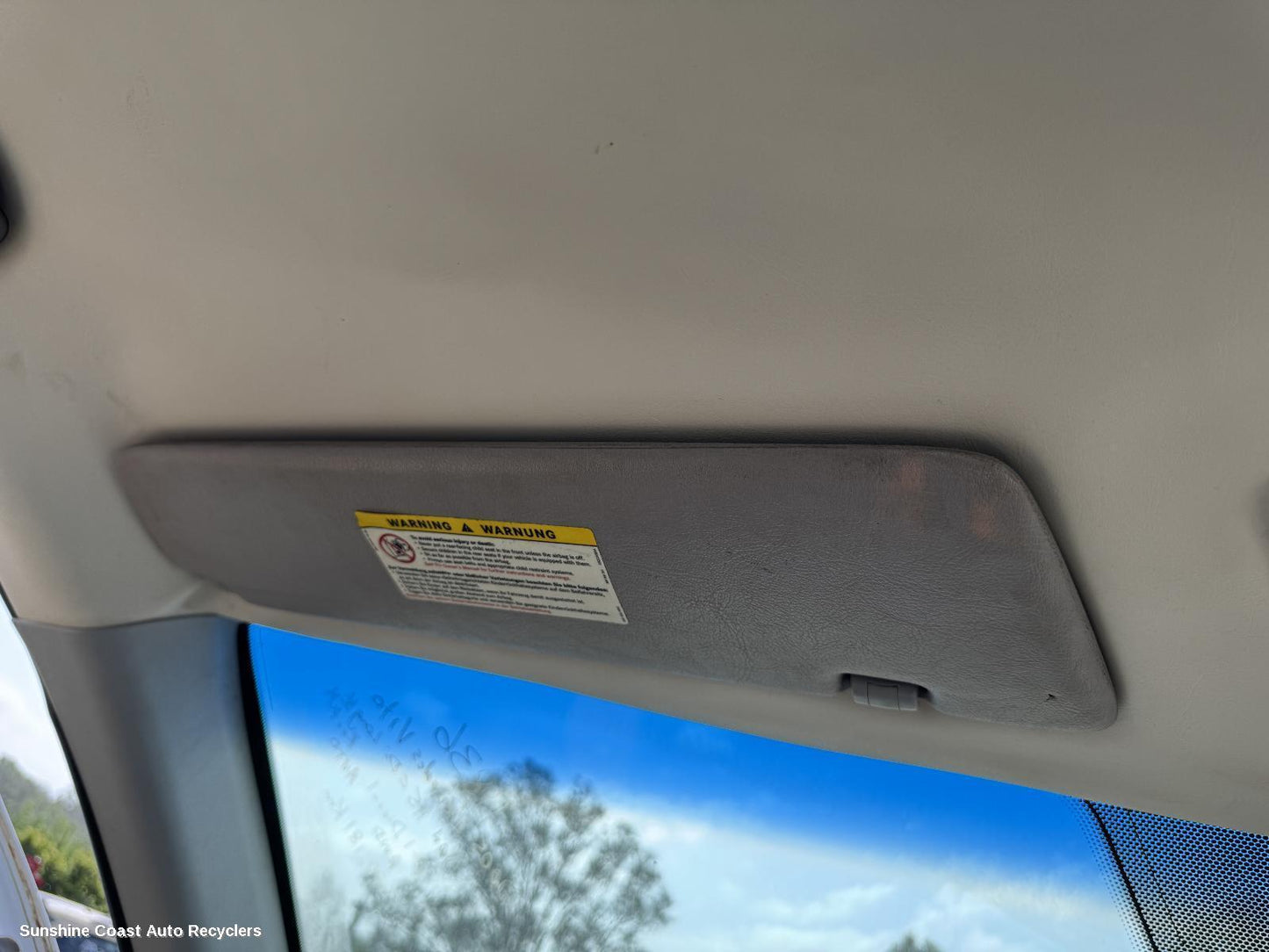 2005 Mercedes Vito Sunvisor